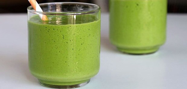 Tropical-green-smoothie-31
